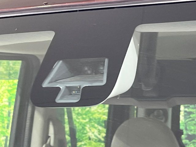 �y�C���e���W�F���g�G�}�[�W�F���V�[�u���[�L�z�t�����g�J�����őO���̎ԗ�����s�҂����m�B�Փ˂������Ȏ��͏Փ˔�Q�y���u���[�L���쓮�A�Փˉ�����T�|�[�g�B�����S�Ƀh���C�u�����y���݂��������܂��B