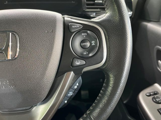 �y�A�_�v�e�B�u�N���[�Y�R���g���[���z�������H�ł̒��������s���y��!!�����ő��x��ۂN���[�Y�R���g���[�����A�Փˌy���V�X�e���ƘA�g���A�O���̎ԗ������m���ĎԊԂ�ۂ悤�ɑ��x���߂��Ă���܂�!!