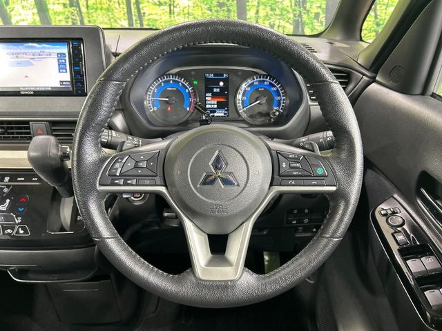 �y�X�e�A�����O�X�C�b�`�z�^�]���A�O������ڐ������炷���ƂȂ��A�I�[�f�B�I���̑��삪�\�ȕ֗��@�\!���S&���K�ȃh���C�u�����o���Ă���܂���