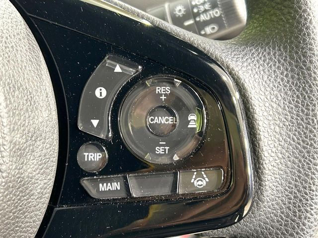 �y�A�_�v�e�B�u�N���[�Y�R���g���[���z�������H�ł̒��������s���y��!!�����ő��x��ۂN���[�Y�R���g���[�����A�Փˌy���V�X�e���ƘA�g���A�O���̎ԗ������m���ĎԊԂ�ۂ悤�ɑ��x���߂��Ă���܂�!!