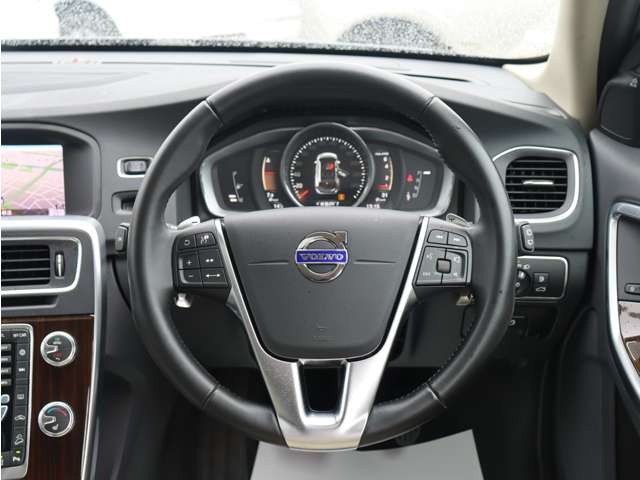 �y�����s�ǑΉ��͑S�Ă̌̏�ӏ���ۏ؂��܂��z�����̂��q���܂��A�Ŋ��̎����Ԑ����H��ɔ���������΁A�C����p�𓖎Ђ����x�������܂��B