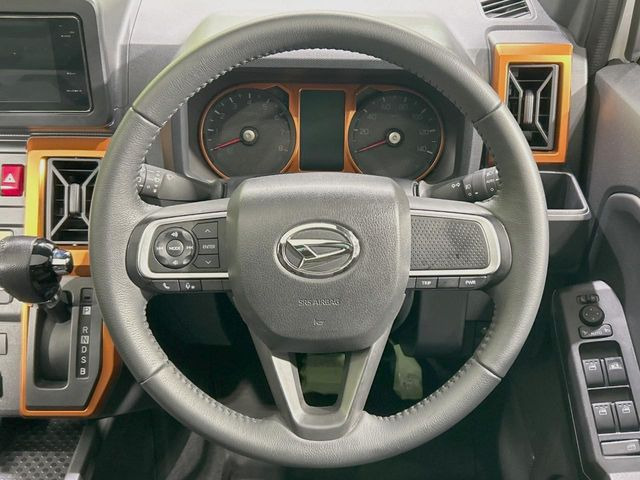 �y�����v�����X�e�A�����O�z�㎿�Ȋv���g�p���邱�ƂŁA��ɂ����������݂ƂĂ��^�]���₷���n���h���ł���