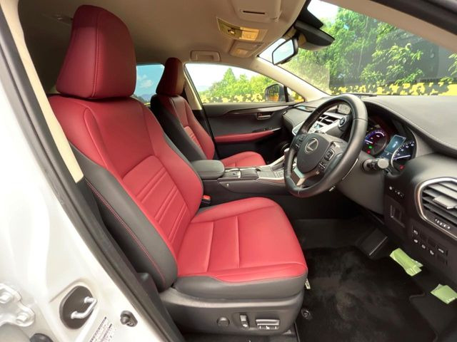 �^�]�ȃV�[�g���͎g�p�������Ȃ��A�ǍD�ȏ�ԂƂȂ��Ă��܂��B���J�Ɏg���Ă������Ƃ��悭�킩��܂��ˁB