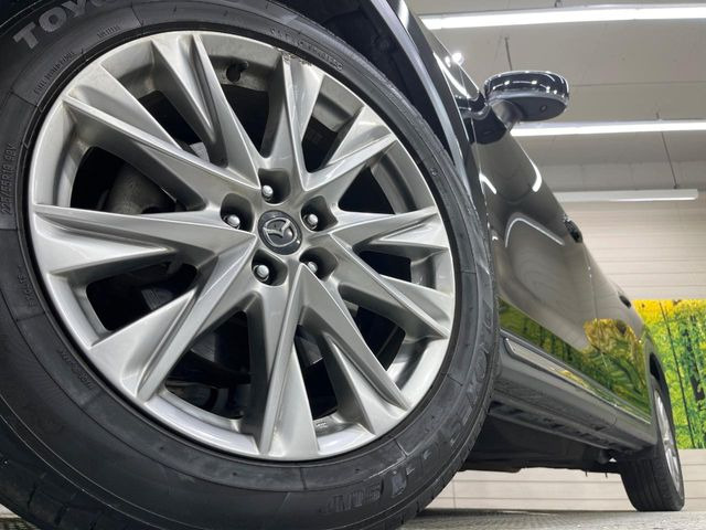 �y�����A���~�z�C�[���z�O�ςɃ}�b�`���������A���~�z�C�[���𑕒����Ă���܂��B�e��ЊO�A���~�z�C�[����A�X�^�b�h���X�^�C�����戵�����Ă���܂��B���񂲑��k����������