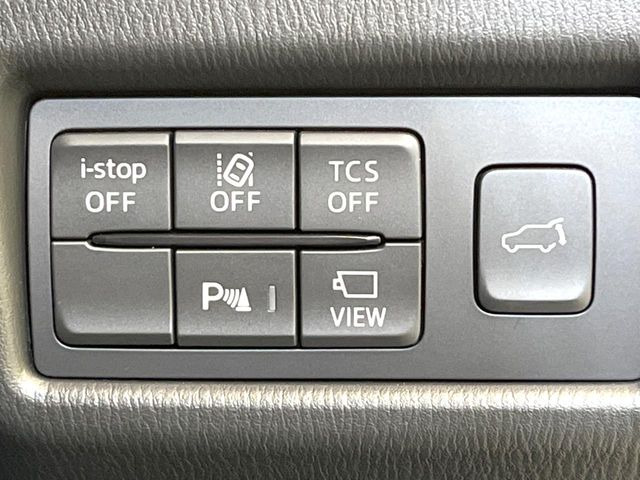 �y�X�}�[�g�V�e�B�u���[�L�T�|�[�g�z�ᑬ���s���ɑO���̎ԗ�����F�����A�Փ˂������Ȏ��͌x��ƃu���[�L�ŏՓˉ���Ɣ�Q�y�����A�V�X�g�B�����S�Ƀh���C�u�����y���݂��������܂��B