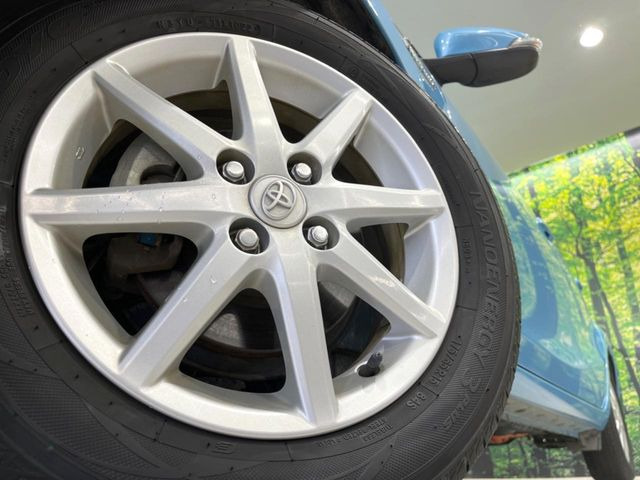 �y����15�C���`�A���~�z�C�[���z�O�ςɃ}�b�`���������A���~�z�C�[���𑕒����Ă���܂��B�e��ЊO�A���~�z�C�[����A�X�^�b�h���X�^�C�����戵�����Ă���܂��B���񂲑��k����������