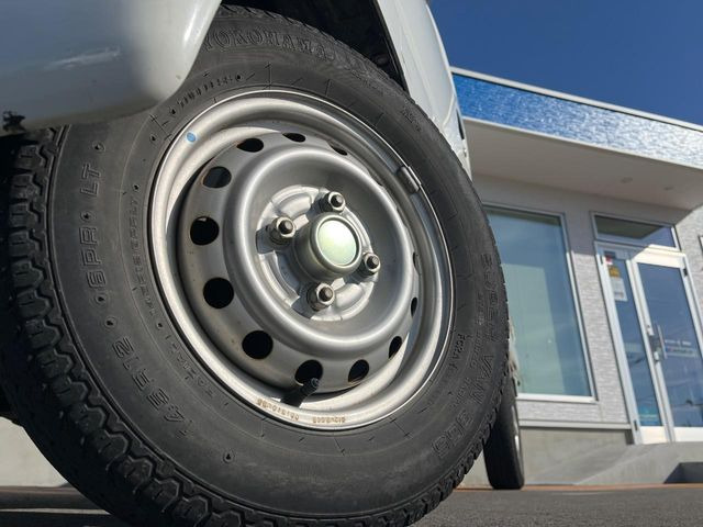 �y���������C���`�X�`�[���z�C�[���z�l�N�X�e�[�W�ł́w�ЊO�A���~�z�C�[���x���D�]������!�L���u�����h���炨�l�ł��ȃA���~�܂ŕ��L������Ēv���܂���X�^�b�h���X�^�C������舵���Ă���܂��̂ł��C��������!