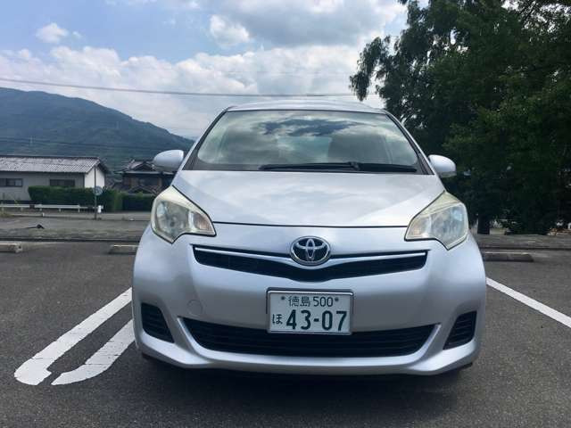 ラクティス1.3 X ウェルキャブ 車いす仕様車スロープタイプ タイプI 助手席側リアシート付