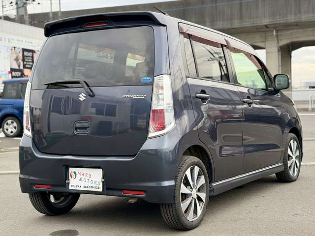 ���X�͍s�c�����R���̊��ˌ����_�̋߂��ɓX�܂��������܂��B���Ԃł��A�N�Z�X���₷���ꏊ�Ɍ�����܂��B�d�Ԃł��z���̍ۂ��Ŋ���JR���������w�܂ł��}���ɎQ��܂��B���C�y�ɂ��₢���킹������!