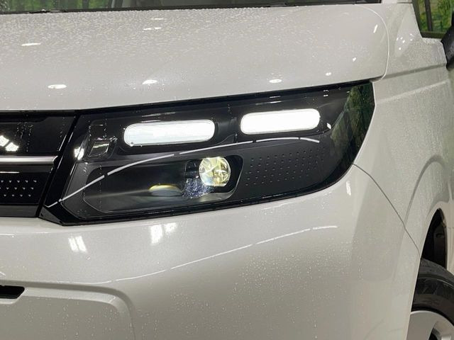 �yLED�w�b�h���C�g�z���V����ԑ��s�����ǍD�Ȏ��E���m�ۂ����S���ĉ^�]�ł��鍂�P�xLED�w�b�h���C�g�𑕔�!�_�����x�������A����d�͂��}�����Ă��܂��B