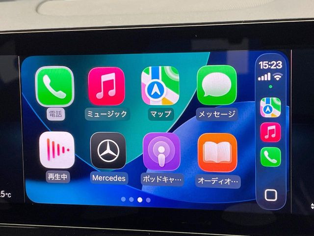 ��Apple Car Play:�X�}�z�Ƃ̗L���ڑ��ŁA�i�r�E�I�[�f�B�I�Đ��ȂǃX�}�z�̃A�v���@�\����ʂł��g����֗��@�\�ł�!