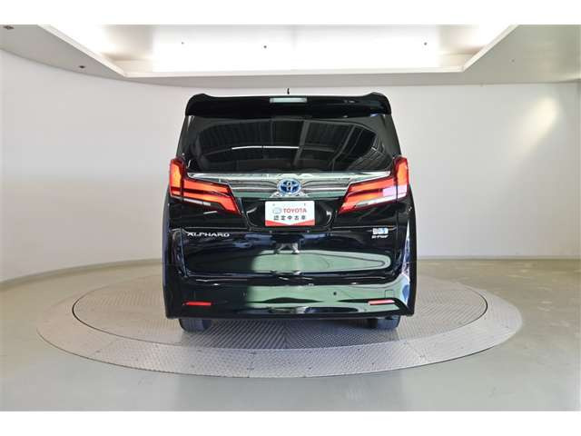 アルファードハイブリッド 2.5 G Fパッケージ E-Four 4WD