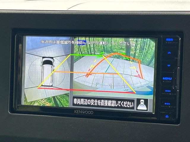 �y�}���`�A���E���h���j�^�[�z��p�̃J�����ɂ��A�ォ�猩���낵���悤�Ȏ��_��360�x�N���}�̎��͂��m�F���邱�Ƃ��ł��܂������p�������m�F���₷���A�����ꏊ�ł̐؂�Ԃ��⒓�Ԃ��X���[�Y�ɍs���܂��B