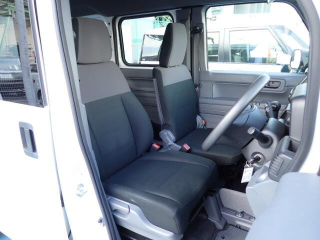 �^�]�Ȃ��傫�ȎC����Ȃ���ԗǍD�ł��B