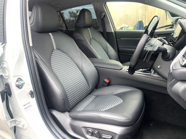 �y�n�[�t���U�[�V�[�g�z�������ƍ���S�n�𗼗������l�C�̃V�[�g���w�ʁE���ʂ̃t�@�u���b�N�f�ނ́A�ʋC���̗ǂ��⊊��ɂ����ɗD��Ă��܂��B�C���╞���ɍ��E���ꂸ���K�ɂ���肢�������܂��B