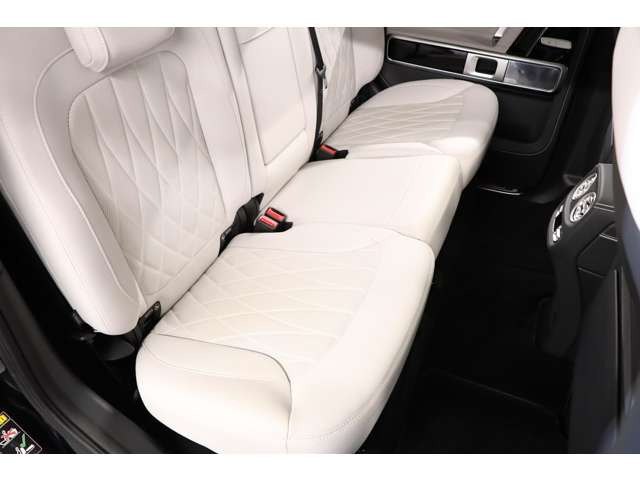 ���A�V�[�g�͍L���A�����Ԃł����ɂ����݌v�B�������U�[�Ɖ��K�T�|�[�g�ŁA����҂ɂ��ґ�ȏ��S�n��񋟂��܂��B