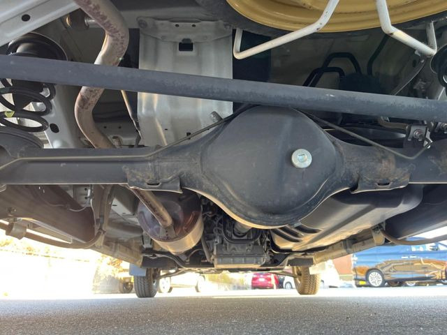 ����肪���ꂢ�Ȃ����ɁA�h�K���H�̎{�H���I�X�X���B�~��n��͂������A���ݕ��ɂ��Z���̕���A��Ń}�����E�E�B���^�[�X�|�[�c���������ɂ��D�]���������Ă���܂��B