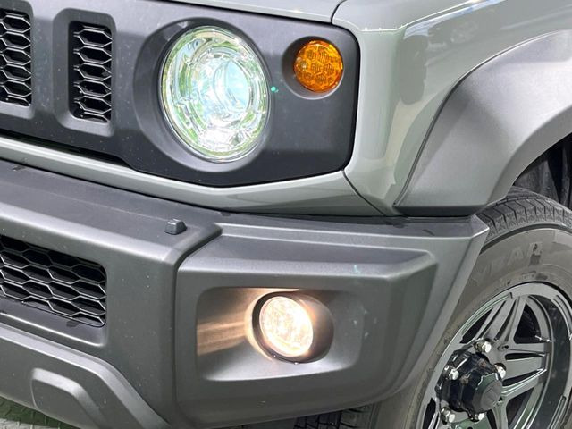 �yLED�w�b�h���C�g�z���V����ԑ��s�����ǍD�Ȏ��E���m�ۂ����S���ĉ^�]�ł��鍂�P�xLED�w�b�h���C�g�𑕔�!�_�����x�������A����d�͂��}�����Ă��܂��B