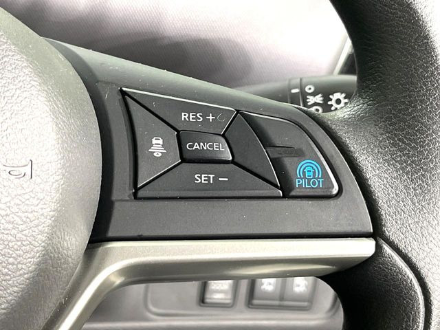 �y�v���p�C���b�g�z�������H�ł̒��������s���y��!!�a�؎��Ə��񑖍s�̃V�[���ŁA�A�N�Z���E�u���[�L�E�X�e�A�����O�������Ő��䂵�A�������^�]�̕��S���y�����Ă���܂���