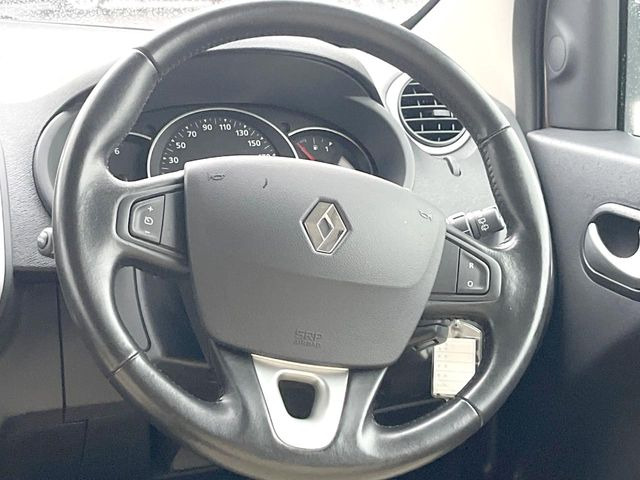 ���n���h�����̃X�������Ȃ��A���ꂢ�ȏ�Ԃ��ێ����Ă���܂��B�e�X�C�b�`���̓�����m�F�ς݂ł��B