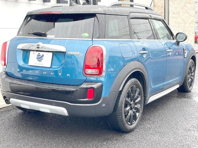 �������t�т̕ۏ؂̑��A���S�̍Œ�3�N�E���s�������ۏ�(�L��)�����p�ӁB�A���Ԃ����S���Ă��y���݂���������l�A�ۏؓ��e���[���͂������A�����_��&�I�C�������⃍�[�h�T�[�r�X���t�т��Ă���܂��B