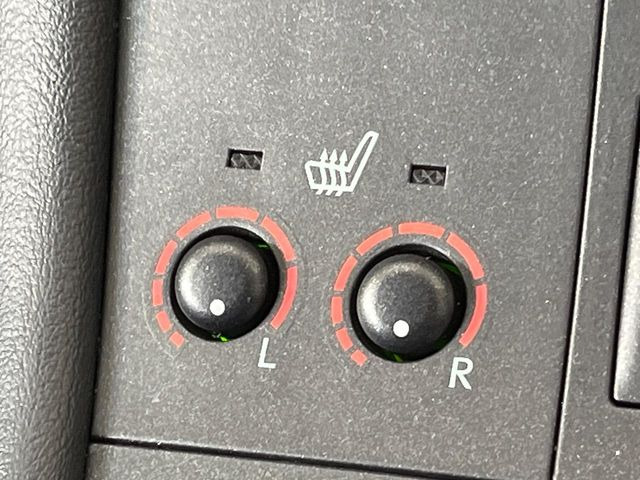 �y�V�[�g�q�[�^�[�z�������ɏd�󂷂�V�[�g�q�[�^�[!�G�A�R����葁�����܂��Ă����̂Ŋ�����̐l�����S�ł��ˁ�G�A�R���̉����͊������邩����A�Ƃ������ɂ����������߂ł��B