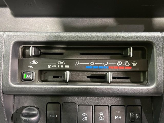 �����~�������Ă��S�Ȃɉ��K�ȋ󒲂�͂��Ă����G�A�R���𑕔���