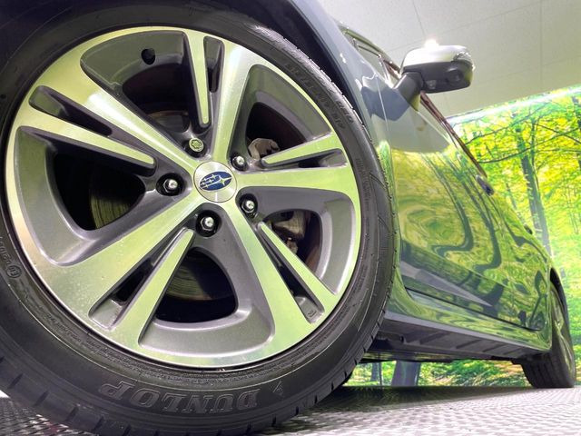 �y����17�C���`�A���~�z�C�[���z�O�ςɃ}�b�`���������A���~�z�C�[���𑕒����Ă���܂��B�e��ЊO�A���~�z�C�[����A�X�^�b�h���X�^�C�����戵�����Ă���܂��B���񂲑��k����������