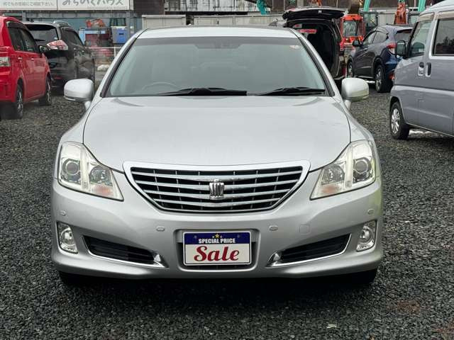 クラウン3.0 ロイヤルサルーン i-Four 4WD