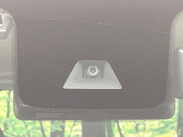 �y�O�He-Assist�z���s���ɑO���̎ԗ�����F�����A�Փ˂������Ȏ��͌x��ƃu���[�L�ŏՓˉ���Ɣ�Q�y�����A�V�X�g�B�����S�Ƀh���C�u�����y���݂��������܂��B