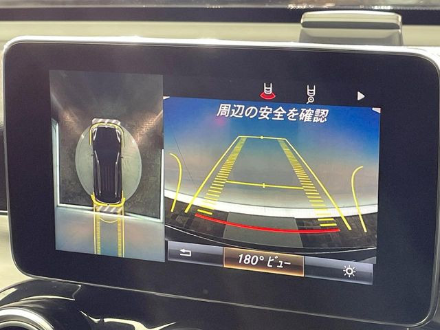 ���p�m���~�b�N�r���[���j�^�[:��p�̃J�����ɂ��A�ォ�猩���낵���悤�Ȏ��_��360�x�N���}�̎��͂��m�F���邱�Ƃ��ł��܂������p�������m�F���₷���A�����ꏊ�ł̐؂�Ԃ��⒓�Ԃ��X���[�Y�ɍs���܂��B