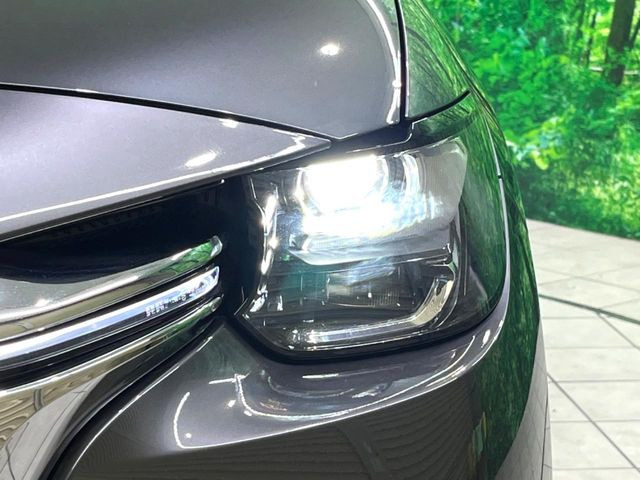 �yLED�w�b�h���C�g�z���V����ԑ��s�����ǍD�Ȏ��E���m�ۂ����S���ĉ^�]�ł��鍂�P�xLED�w�b�h���C�g�𑕔�!�_�����x�������A����d�͂��}�����Ă��܂��B