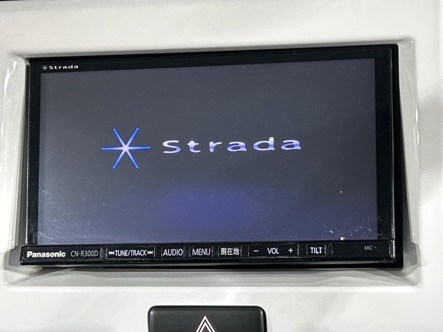 �y�i�r�Q�[�V�����z�g���₷���i�r�ŖړI�n�܂ł�������ē����Ă���܂��B�e��I�[�f�B�I�Đ��@�\���[�����Ă���A���Ԃ̉^�]������Ɋy�����Ȃ�܂�!!