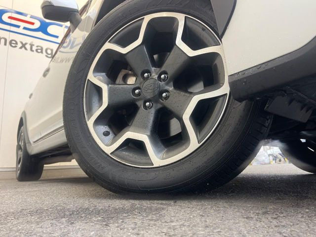 �y����17�C���`�A���~�z�C�[���z�O�ςɃ}�b�`���������A���~�z�C�[���𑕒����Ă���܂��B�e��ЊO�A���~�z�C�[����A�X�^�b�h���X�^�C�����戵�����Ă���܂��B���񂲑��k����������