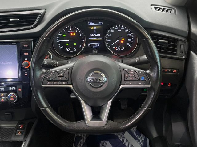 �y�����v�����X�e�A�����O�z�㎿�Ȋv���g�p���邱�ƂŁA��ɂ����������݂ƂĂ��^�]���₷���n���h���ł���