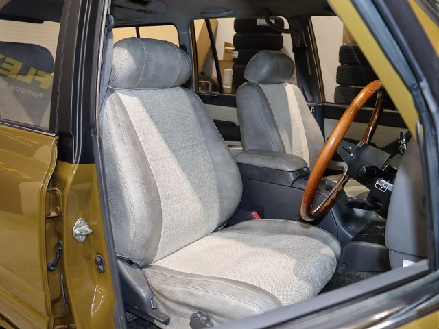 ランドクルーザー804.5 VXリミテッド 4WD