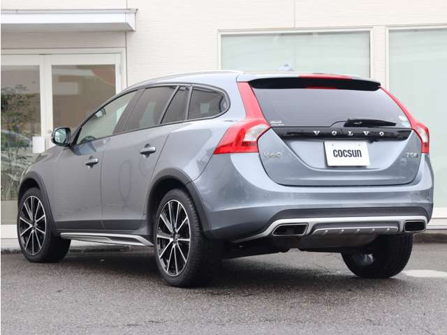 �V�i�����o�b�e���[�̓h�C�c��VARTA(�o���^)���g�p���܂��B���B�Ԃ̏����i�ɍ̗p����鍂�i���o�b�e���[�ł��B