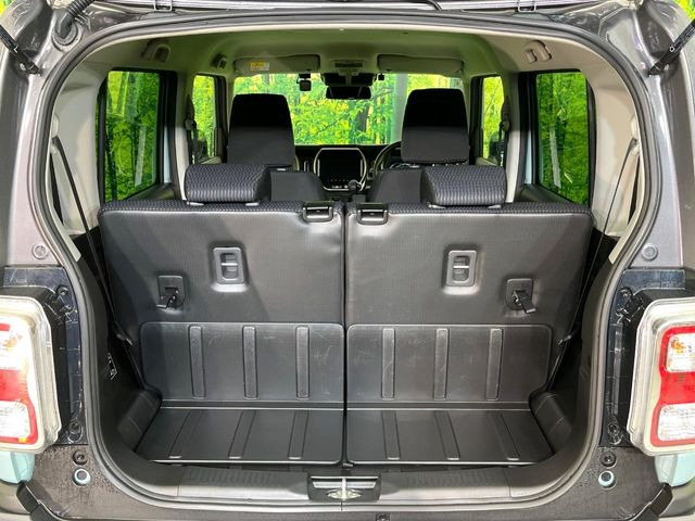 ���i�̂���������ʋ΁A���}���ɏ\���ȉ׎��X�y�[�X���m�ۂ��Ă���܂��B�Z�J���h�V�[�g��|���ƁA�傫�ȉו��̐ύڂ��\�ł���