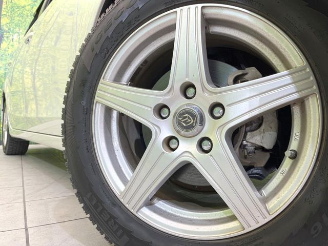 �y16�C���`�A���~�z�C�[���z�O�ςɃ}�b�`�����A���~�z�C�[���𑕒����Ă���܂��B�e��A���~�z�C�[����A�X�^�b�h���X�^�C�����戵�����Ă���܂��B���񂲑��k����������