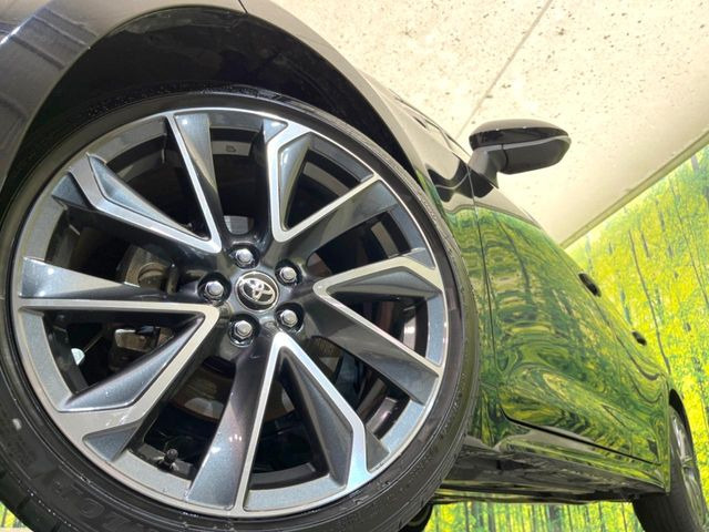 �y�����A���~�z�C�[���z�O�ςɃ}�b�`���������A���~�z�C�[���𑕒����Ă���܂��B�e��ЊO�A���~�z�C�[����A�X�^�b�h���X�^�C�����戵�����Ă���܂��B���񂲑��k����������