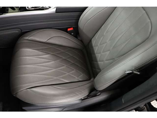 ���s���ȓ_�₲����A�X�ɂ͂��v�]�Ȃǌ�����܂����炨�C�y�ɂ��\���t���������B�o������育�v�]�ɂ������v���܂��B���Ђ̍݌ɂ͉�]���������߁A�����߂ɂ�����������΍K���ł��B