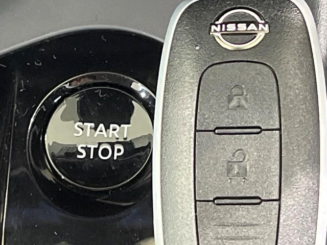 �y�C���e���W�F���g�L�[�z�J�o����|�P�b�g�ɓ��ꂽ�܂܂ł��h�A�̎{���E�������\�ȃX�}�[�g�L�[�𑕔��B�G���W���̃I���E�I�t�����J�M�����o���K�v����������Ƃ��Ă��֗��ł���