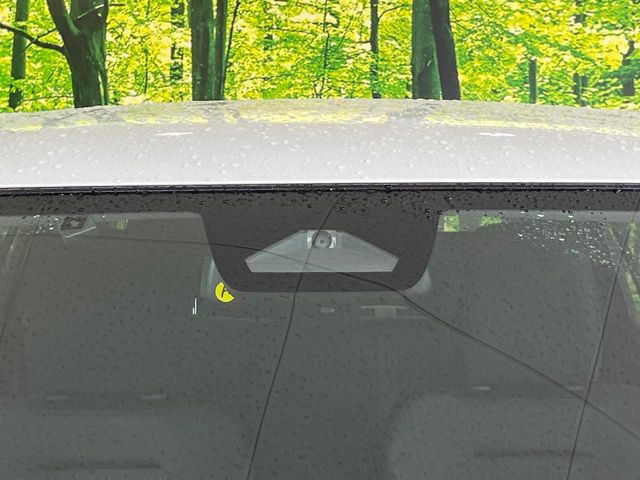 �y�X�Y�L �Z�[�t�e�B�T�|�[�g�z���s���ɑO���̎ԗ�����F�����A�Փ˂������Ȏ��͌x��ƃu���[�L�ŏՓˉ���Ɣ�Q�y�����A�V�X�g�B�����S�Ƀh���C�u�����y���݂��������܂��B