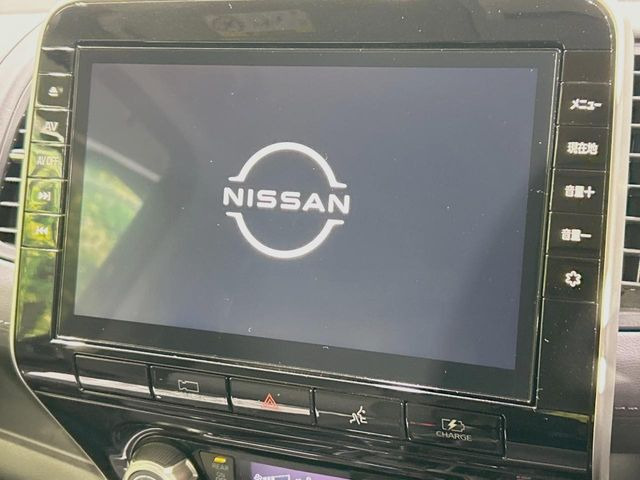 �y����10�^�i�r�z�l�C�̏����i�r�𑕔����Ă���܂��B�i�r�̎g���₷���͂������A�I�[�f�B�I�@�\���[��!�L�����v�◷�s�͂������A�ʋ΂┃�����ȂǕ��i�̃h���C�u���y�����Ȃ�͂���