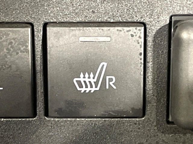 �y�V�[�g�q�[�^�[�z�������ɏd�󂷂�V�[�g�q�[�^�[!�G�A�R����葁�����܂��Ă����̂Ŋ�����̐l�����S�ł��ˁ�G�A�R���̉����͊������邩����A�Ƃ������ɂ����������߂ł��B