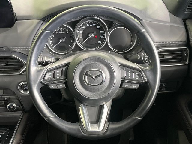 �y�����v�����X�e�A�����O�z�㎿�Ȋv���g�p���邱�ƂŁA��ɂ����������݂ƂĂ��^�]���₷���n���h���ł���