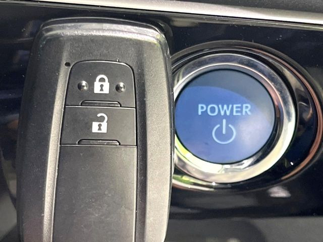 �y�X�}�[�g�L�[�z�J�o����|�P�b�g�ɓ��ꂽ�܂܂ł��h�A�̎{���E�������\�ȃX�}�[�g�L�[�𑕔��B�G���W���̃I���E�I�t�����J�M�����o���K�v����������Ƃ��Ă��֗��ł���