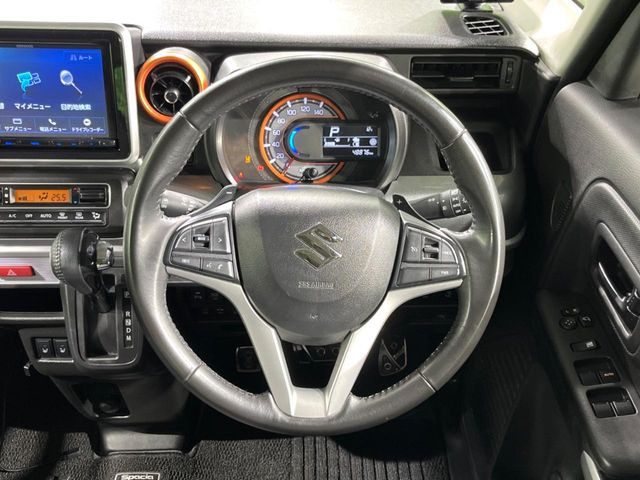 �y�����v�����X�e�A�����O�z�㎿�Ȋv���g�p���邱�ƂŁA��ɂ����������݂ƂĂ��^�]���₷���n���h���ł���