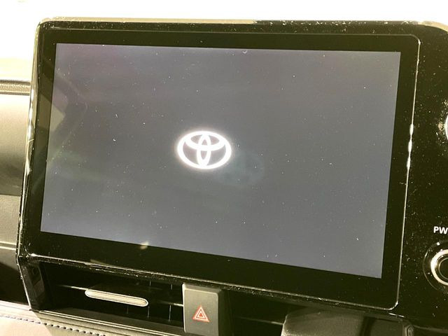 �y10.5�C���`�i�r�z�������ƃC���p�N�g�̂�����ʃi�r�𑕔��B�e��I�[�f�B�I����͂������A�X�}�z�A�g���ł��闘�֐��̍����i�r�ł���