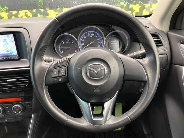 �y�����v�����X�e�A�����O�z�㎿�Ȋv���g�p���邱�ƂŁA��ɂ����������݂ƂĂ��^�]���₷���n���h���ł���